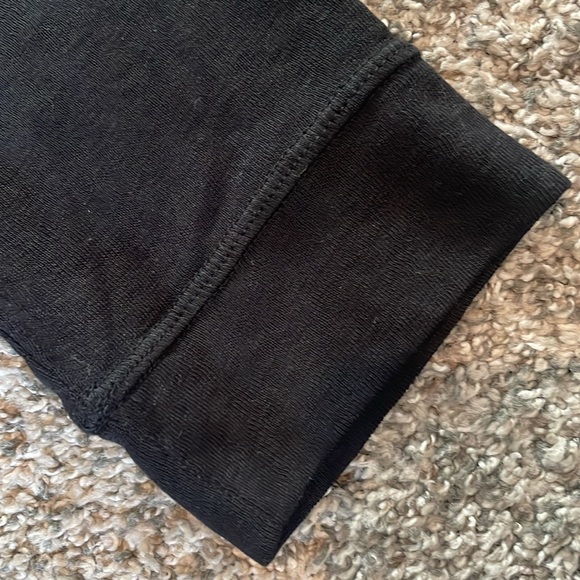 Athleta Work Out Top.  Size small. - Picture 3 of 3